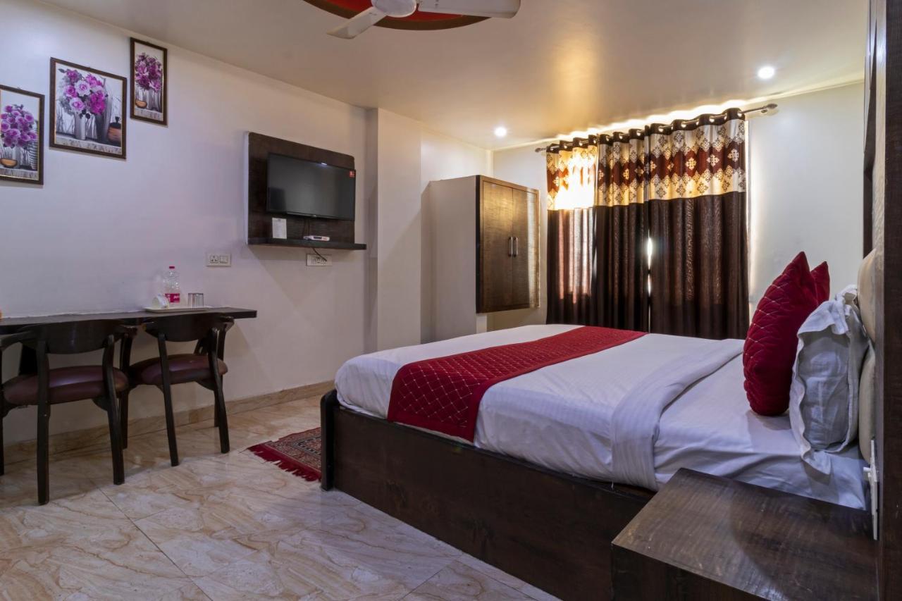 Hotel The Amour Dx Near Igi Airport Delhi New Delhi Buitenkant foto