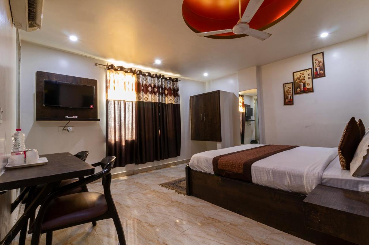 Hotel The Amour Dx Near Igi Airport Delhi New Delhi Buitenkant foto