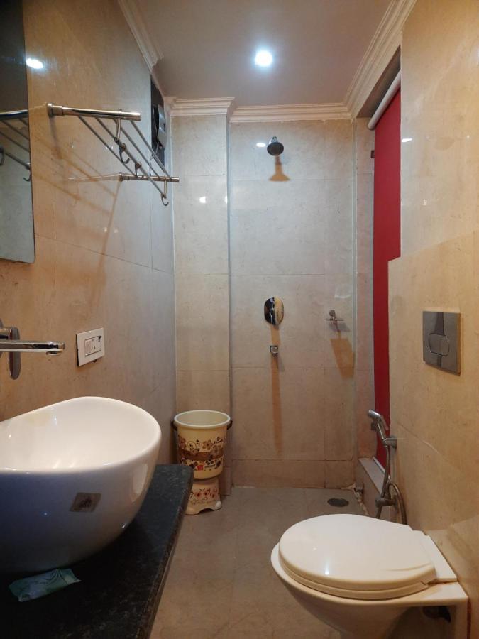 Hotel The Amour Dx Near Igi Airport Delhi New Delhi Buitenkant foto