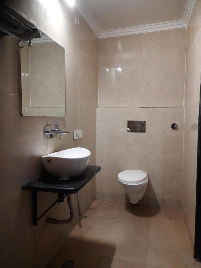Hotel The Amour Dx Near Igi Airport Delhi New Delhi Buitenkant foto