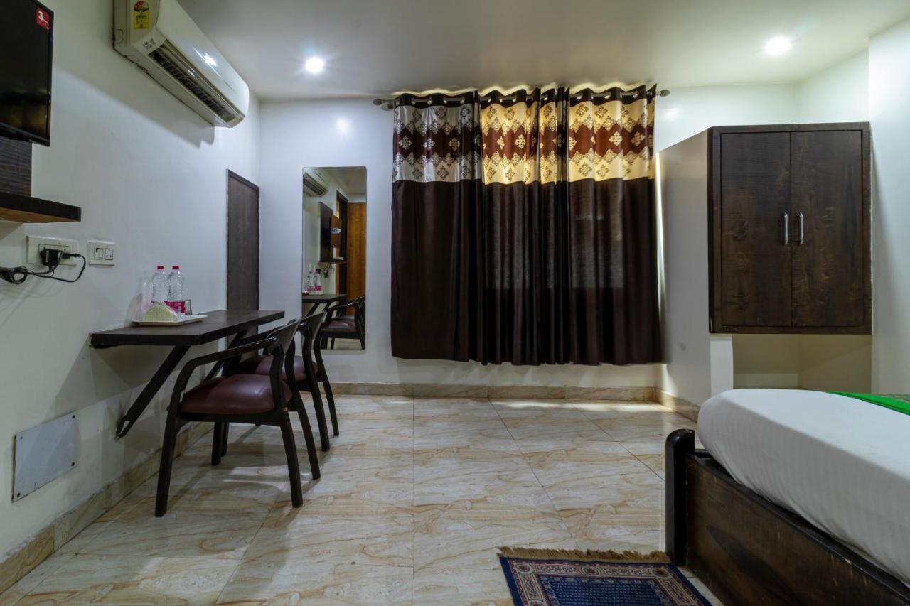 Hotel The Amour Dx Near Igi Airport Delhi New Delhi Buitenkant foto